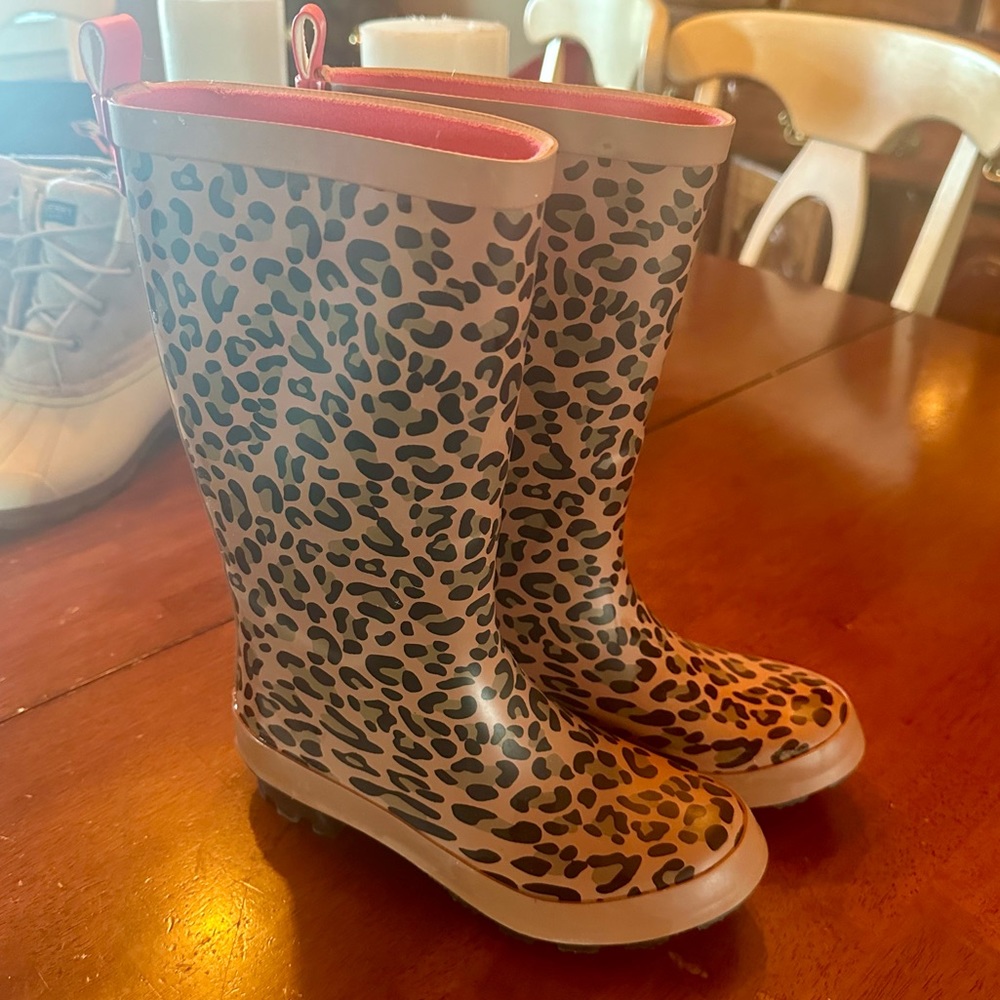 Target Cat & Jack Girls Leopard Animal Print Rain Boots Size 2